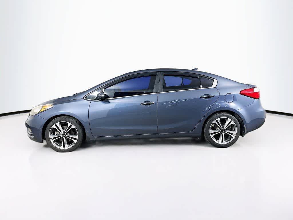 Thumbnail: 2016 Kia Forte - 3