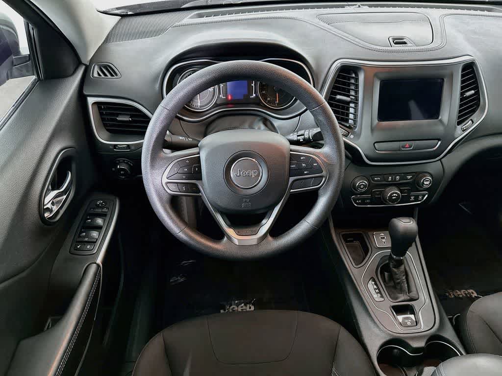 Thumbnail: 2019 Jeep Cherokee - 9