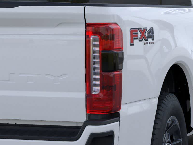 2025 Ford F-350  21