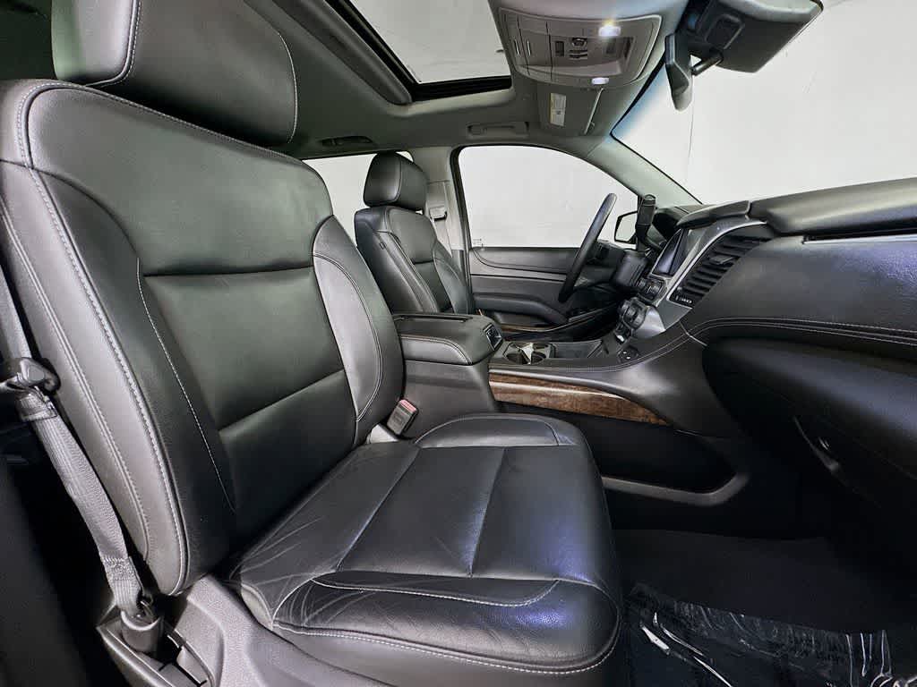 Thumbnail: 2019 Chevrolet Suburban - 15