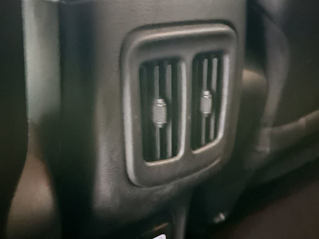 Thumbnail: 2020 Jeep Compass - 13