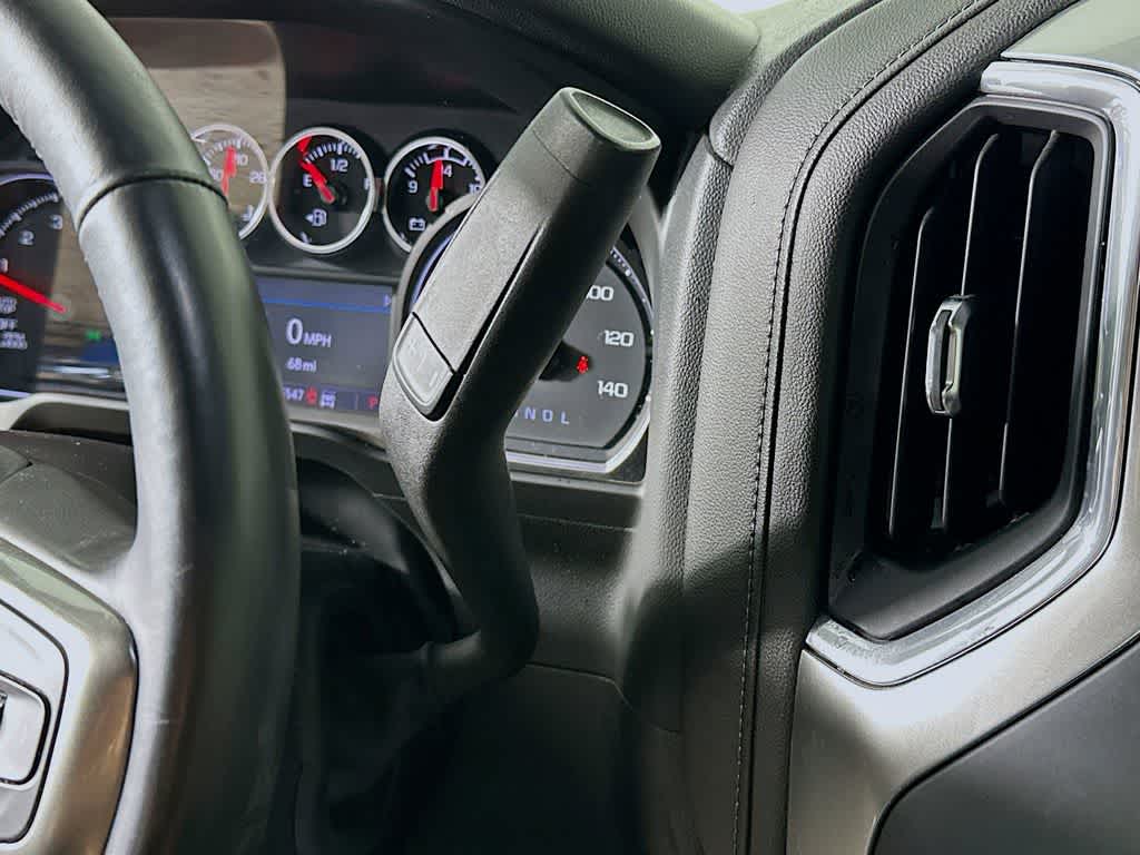 2020 Chevrolet Silverado 1500 RST 19