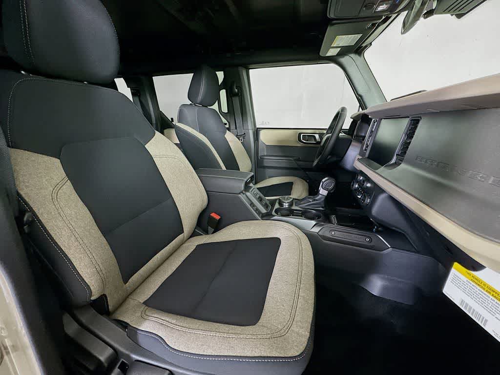 Thumbnail: 2025 Ford Bronco - 15