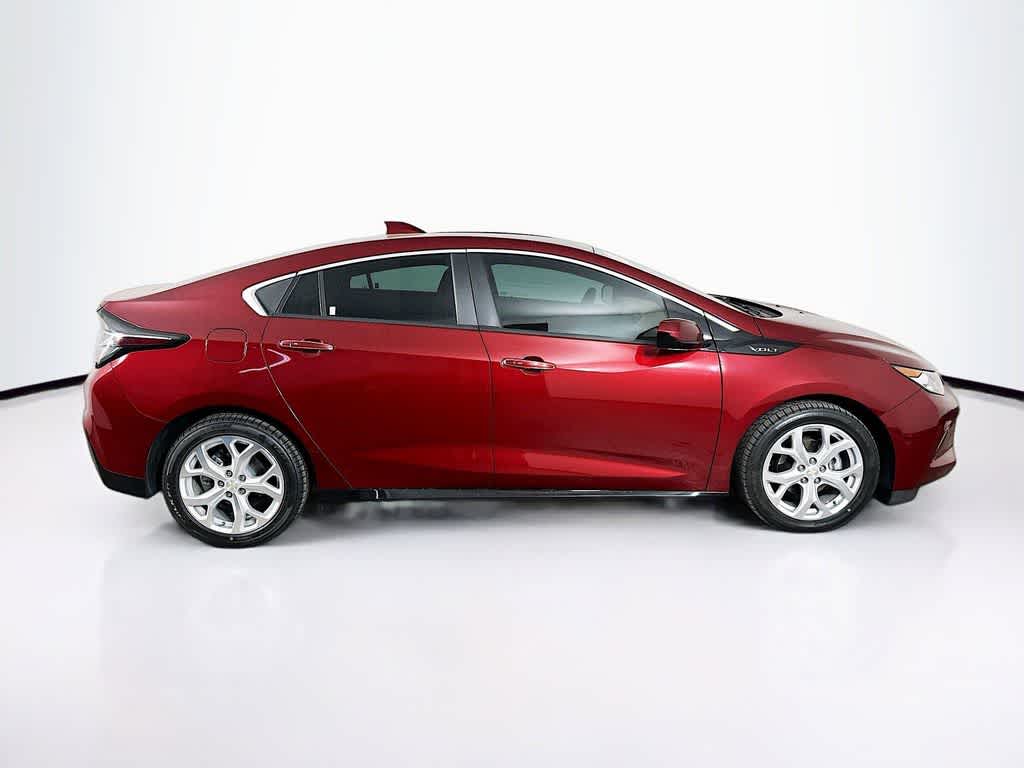 Thumbnail: 2017 Chevrolet Volt - 25