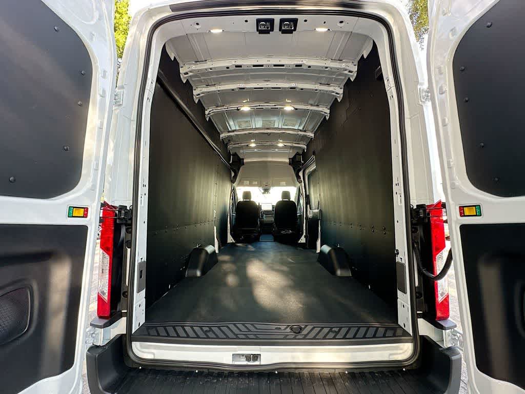 Thumbnail: 2026 Ford Transit Series - 18