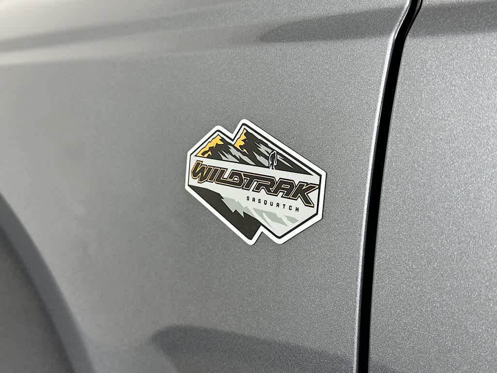 Thumbnail: 2024 Ford Bronco - 7