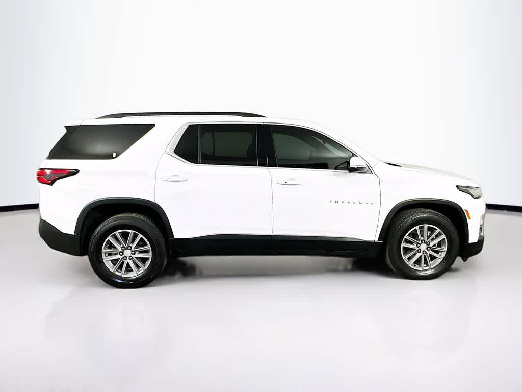 Thumbnail: 2022 Chevrolet Traverse - 24