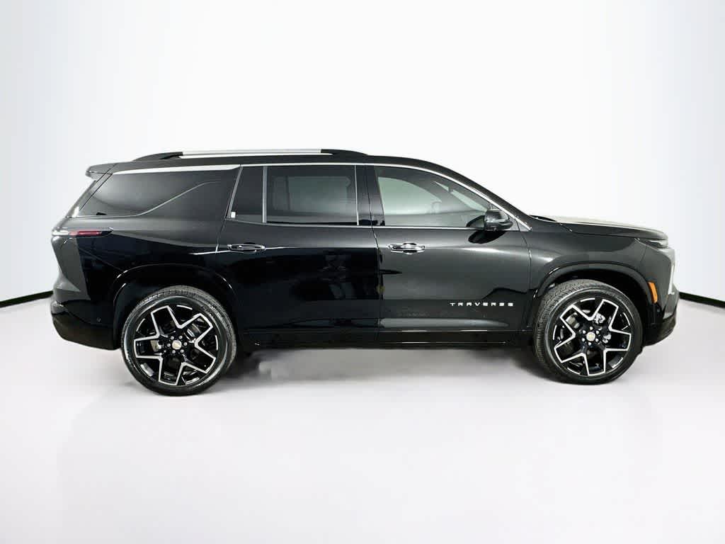 Thumbnail: 2026 Chevrolet Traverse - 26