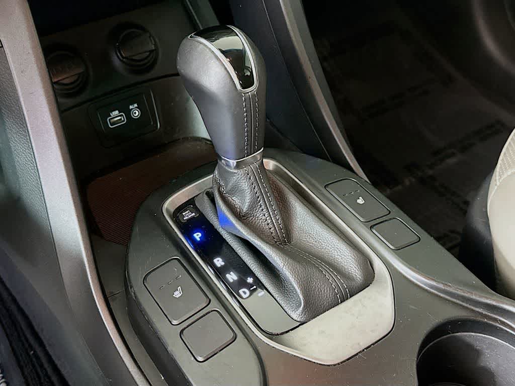 Thumbnail: 2018 Hyundai Santa Fe - 18