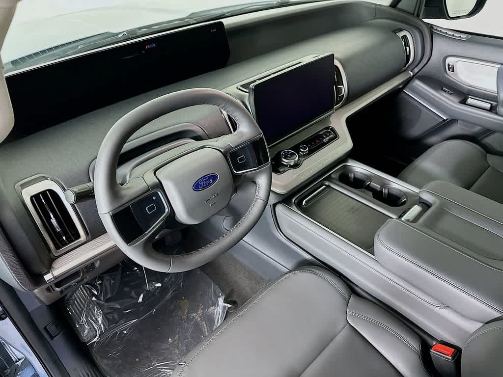 Thumbnail: 2026 Ford Expedition - 2