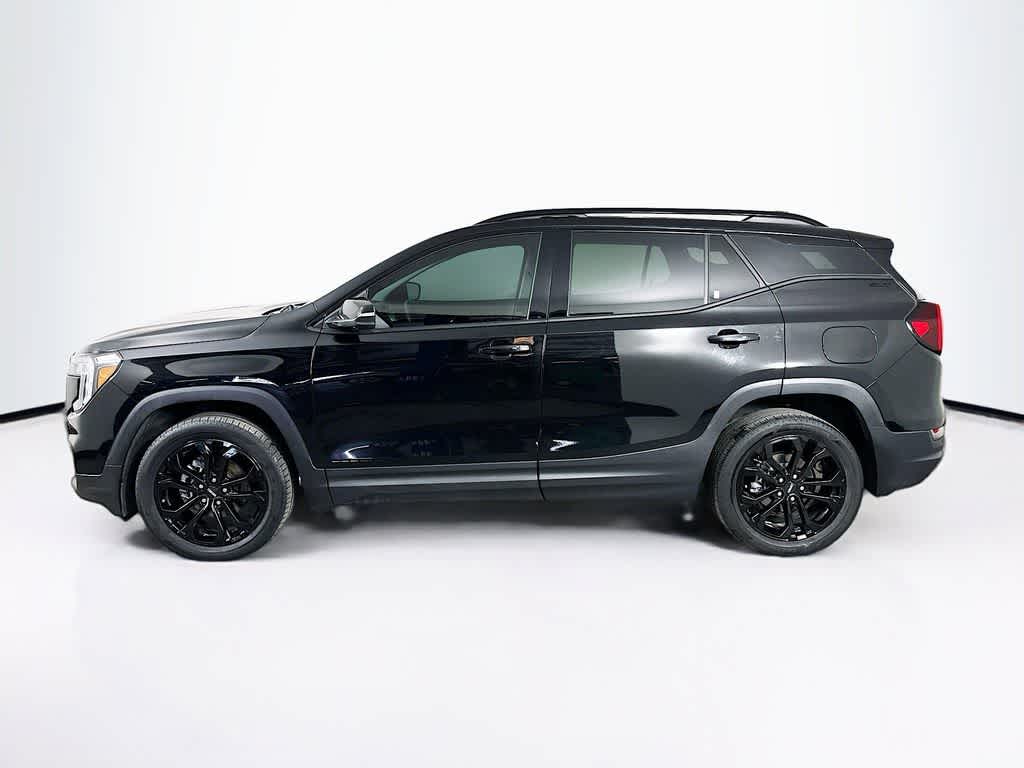 Thumbnail: 2022 GMC Terrain - 3