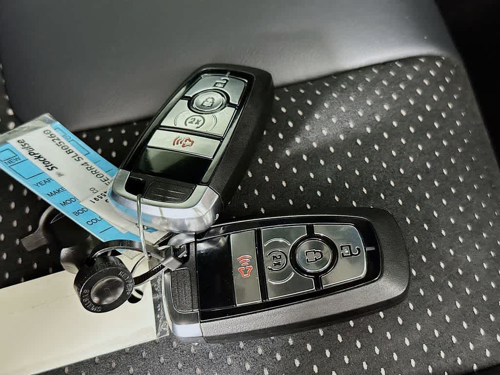 Thumbnail: 2025 Ford Bronco - 21