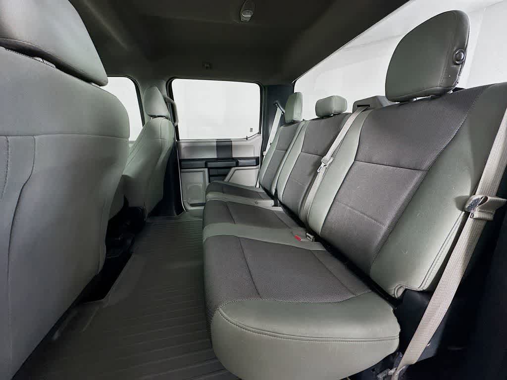 Thumbnail: 2016 Ford F-150 - 13