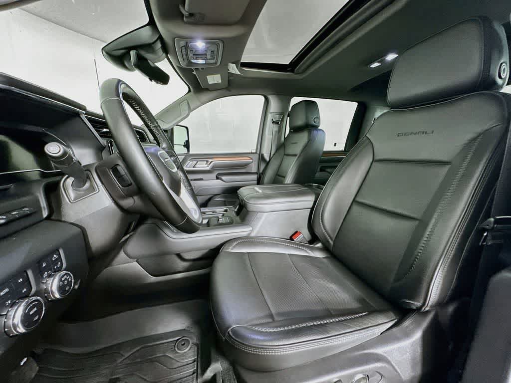 Thumbnail: 2024 GMC Sierra 3500 - 12