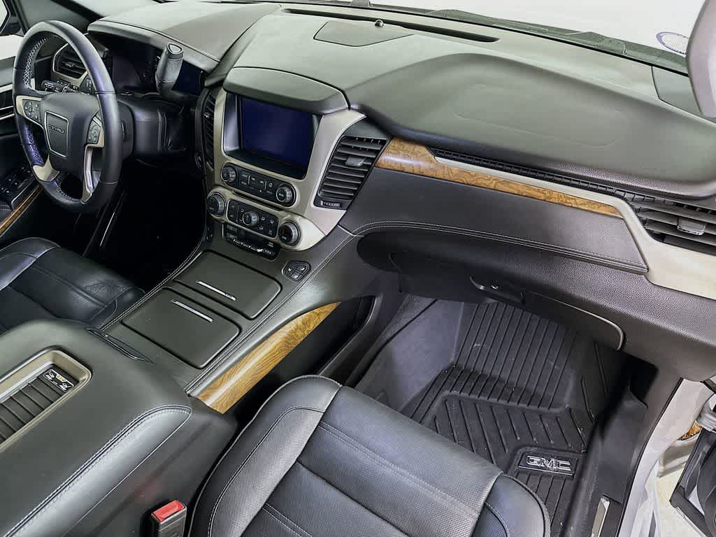 Thumbnail: 2019 GMC Yukon - 36