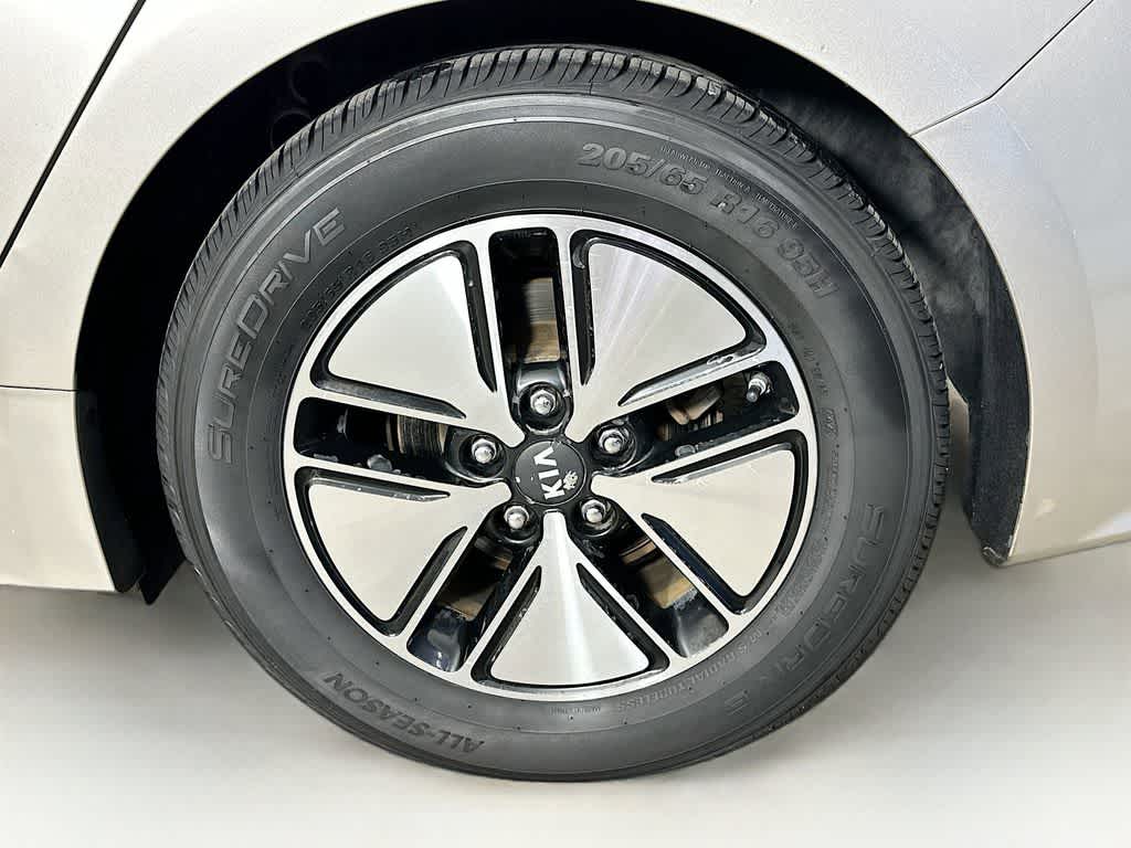 Thumbnail: 2012 Kia Optima - 8