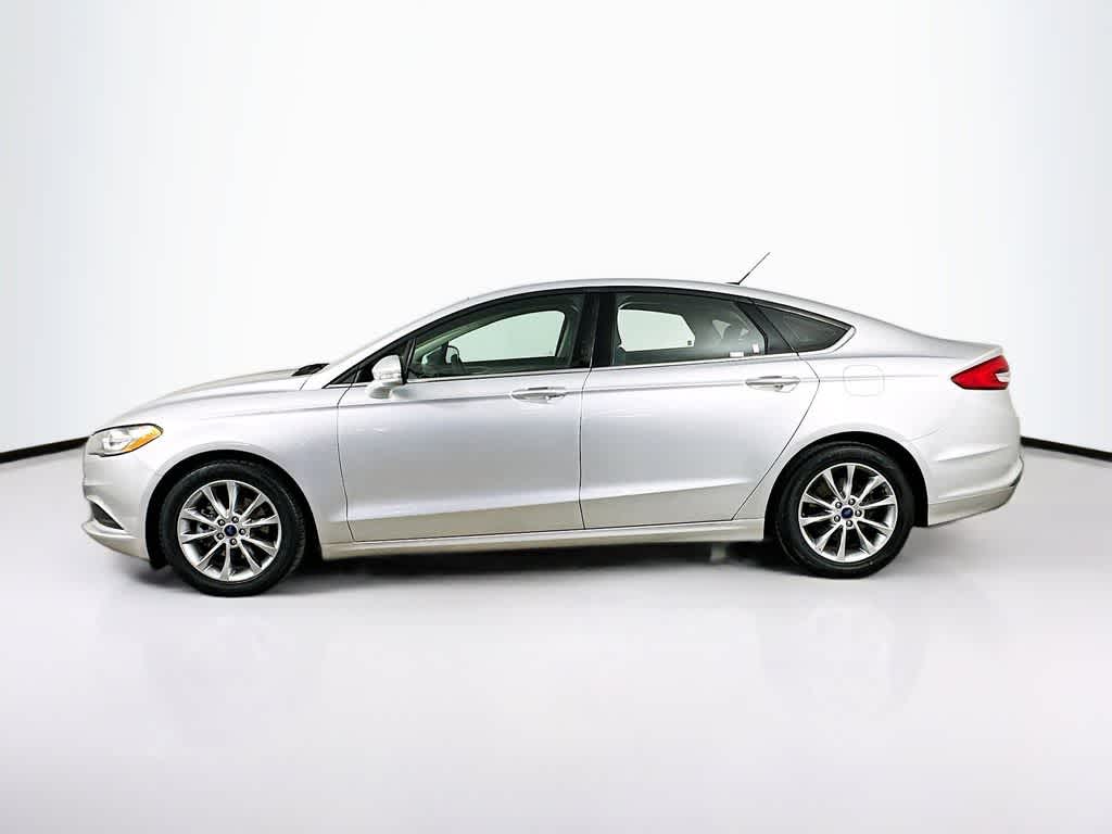 Thumbnail: 2017 Ford Fusion - 3