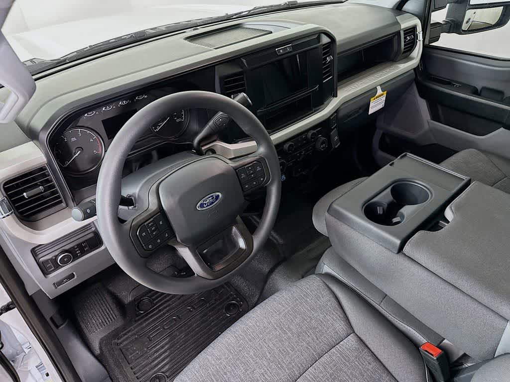 Thumbnail: 2025 Ford F-250 - 2