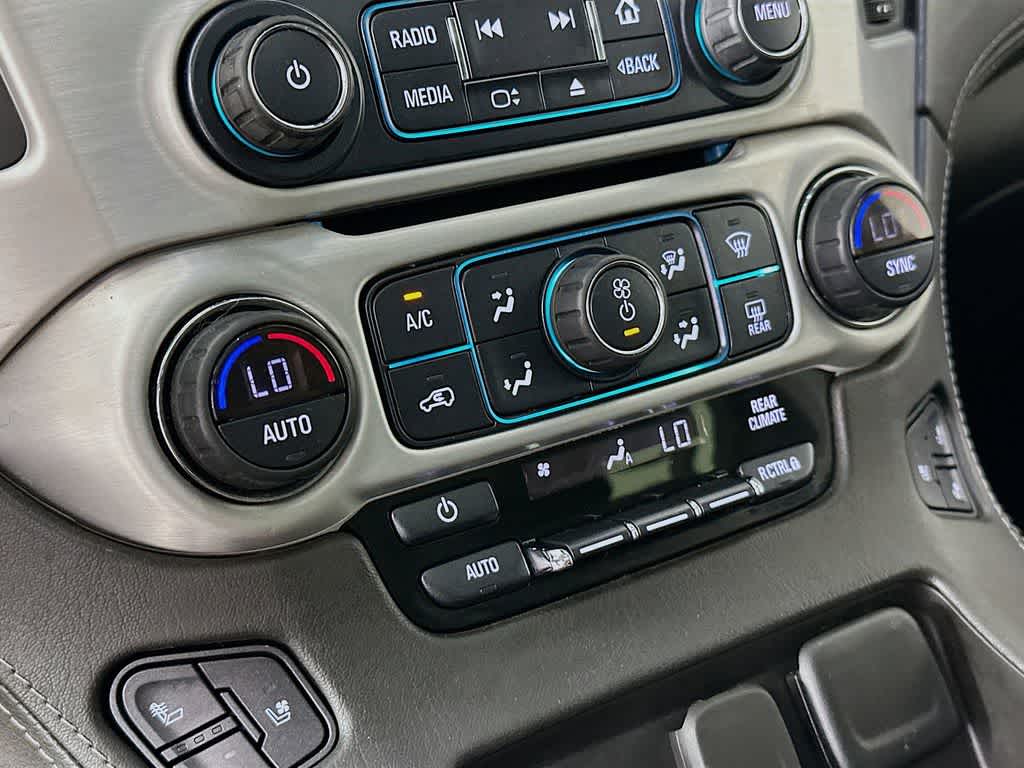 Thumbnail: 2019 GMC Yukon XL - 18