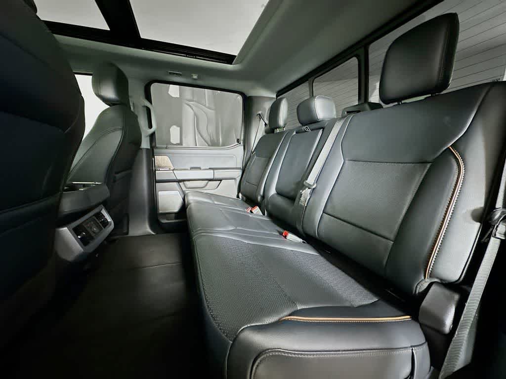 Thumbnail: 2025 Ford Econoline - 14