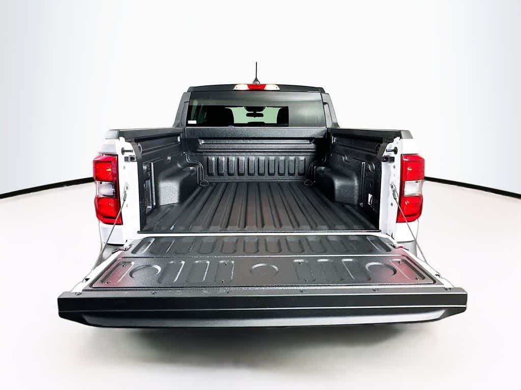 Thumbnail: 2025 Ford Maverick - 20