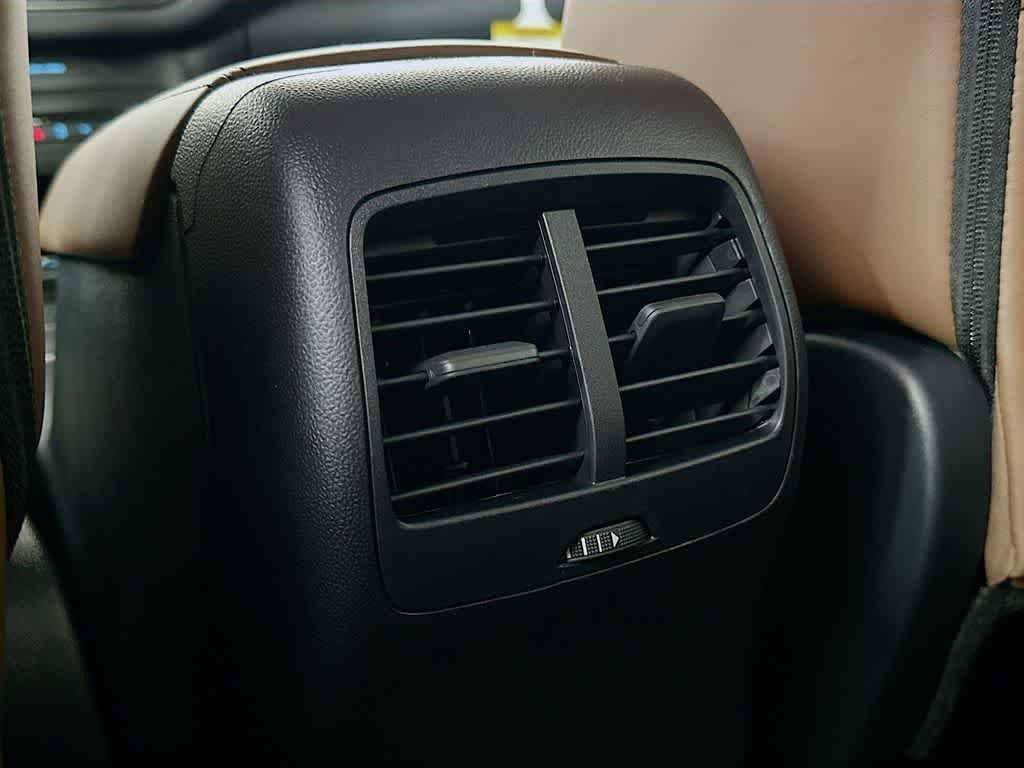 Thumbnail: 2025 Ford Bronco Sport - 13