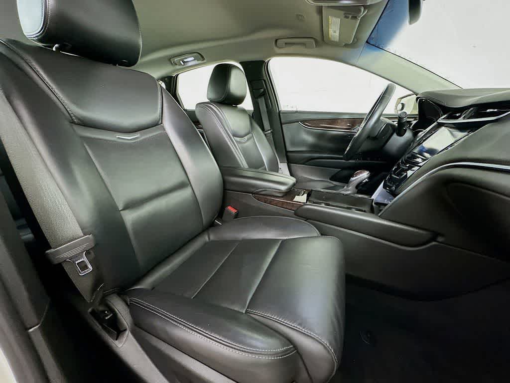 Thumbnail: 2016 Cadillac XTS - 15