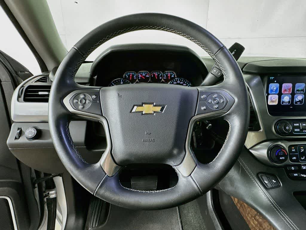 Thumbnail: 2018 Chevrolet Suburban - 16