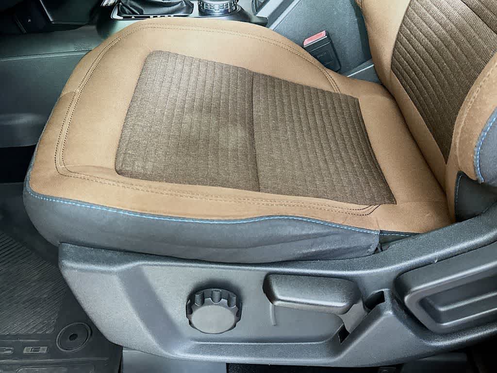 Thumbnail: 2022 Ford Bronco - 28