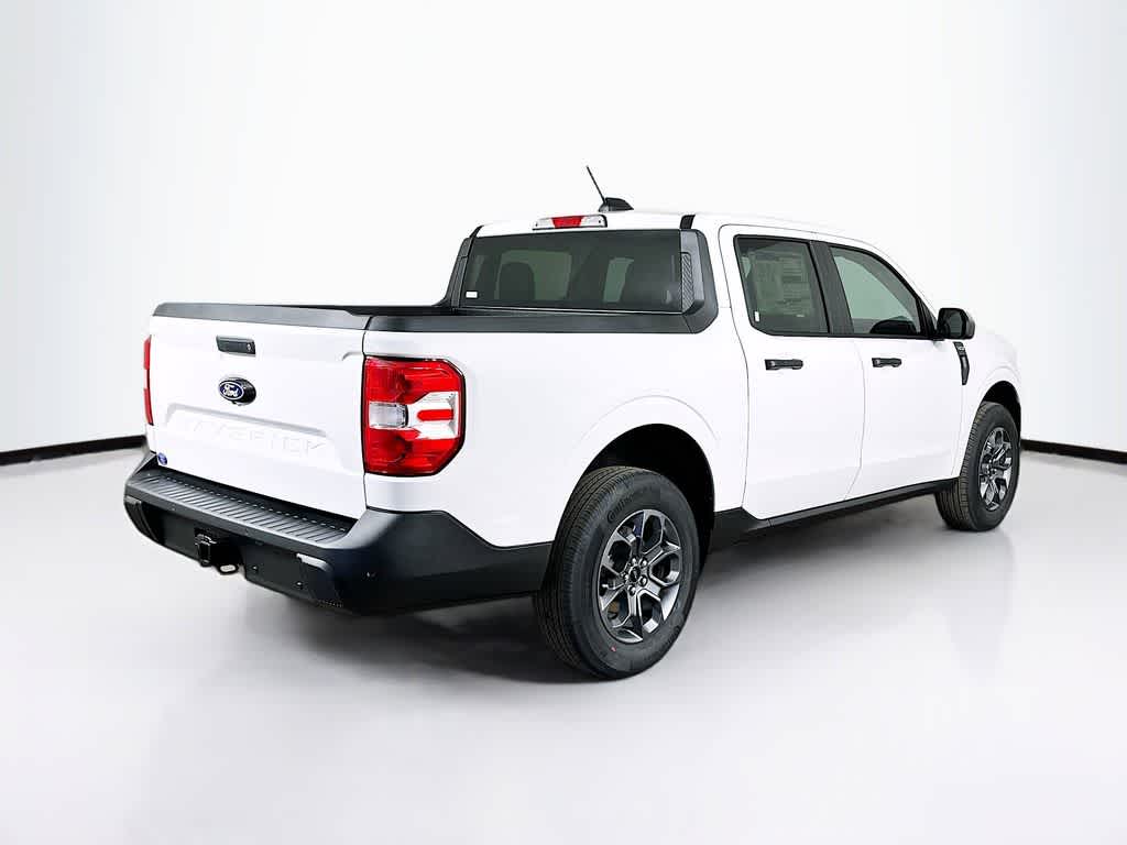 Thumbnail: 2025 Ford Maverick - 24