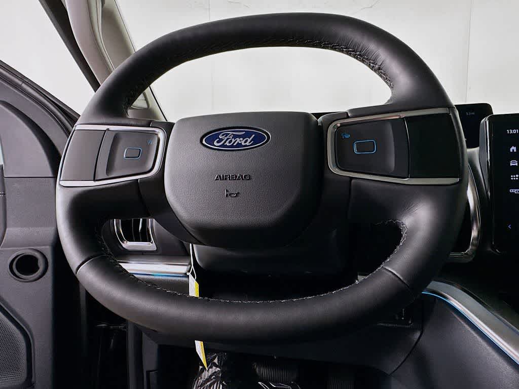 Thumbnail: 2026 Ford Expedition - 16