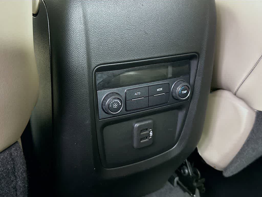 2018 Buick Enclave Essence 13