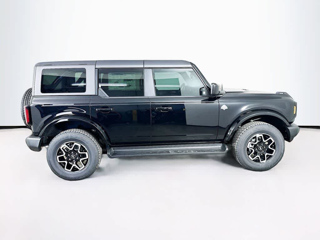 2025 Ford Bronco Outer Banks 25