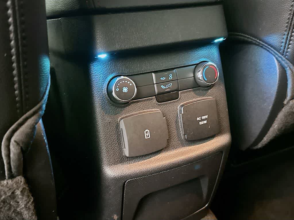 Thumbnail: 2016 Ford Explorer - 13