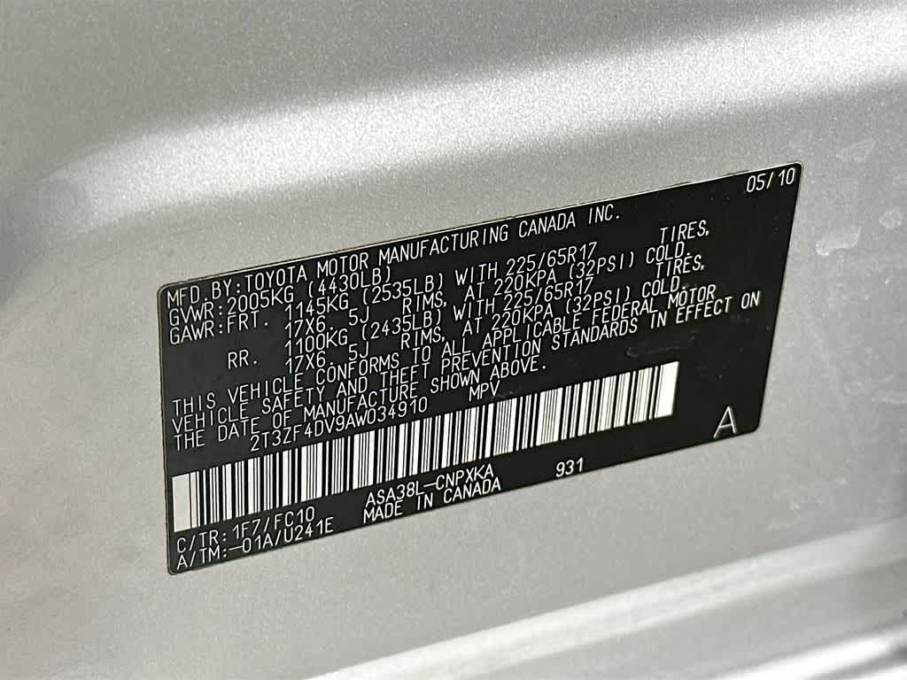 Thumbnail: 2010 Toyota RAV4 - 21