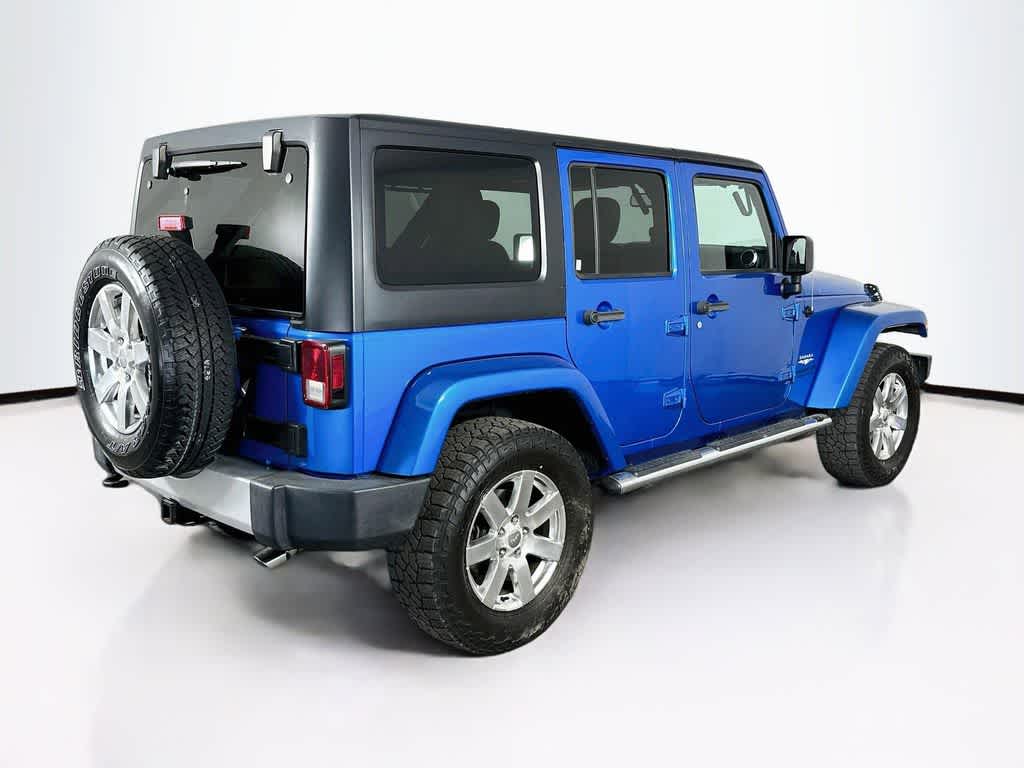 Thumbnail: 2015 Jeep Wrangler - 24