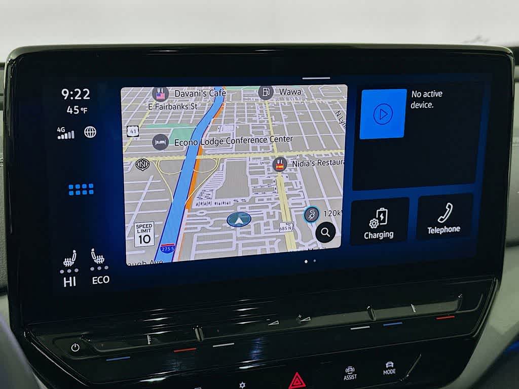 Thumbnail: 2023 Volkswagen ID.4 - 17