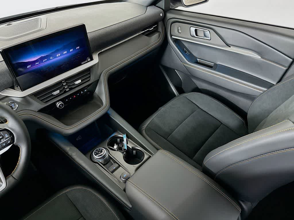 Thumbnail: 2026 Ford Explorer - 10