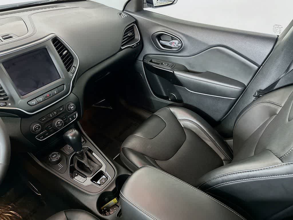 Thumbnail: 2023 Jeep Cherokee - 11