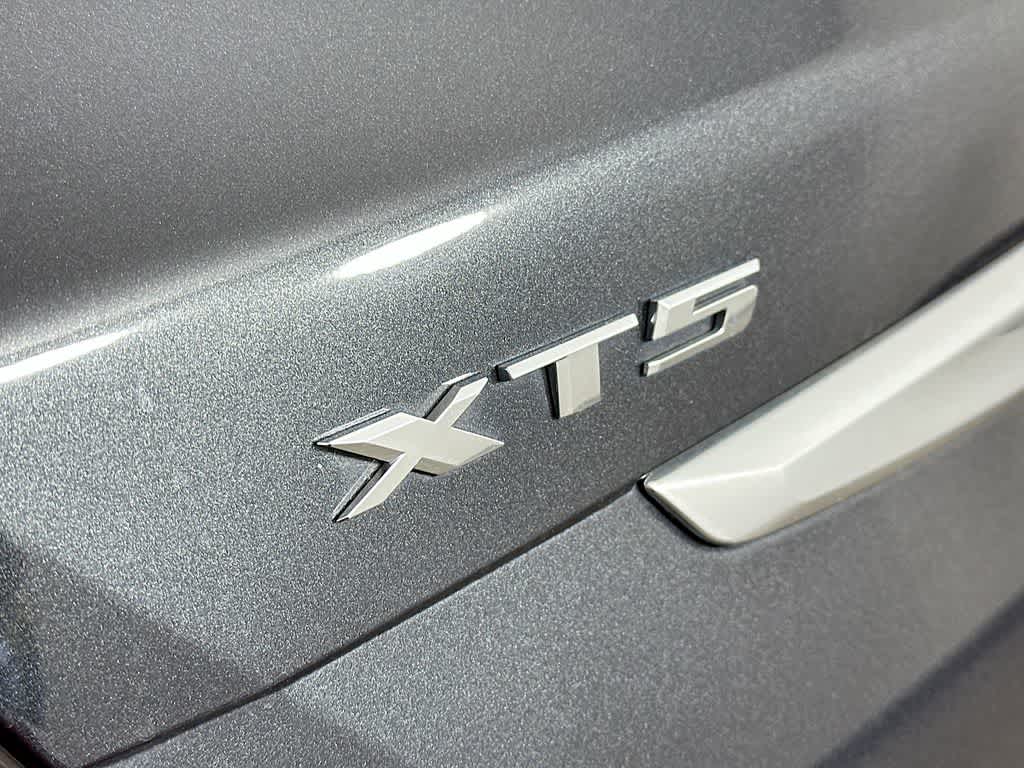 Thumbnail: 2023 Cadillac XT5 - 7