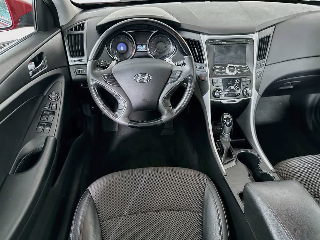 Thumbnail: 2011 Hyundai Sonata - 9