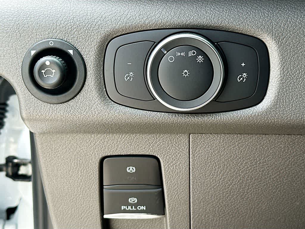 Thumbnail: 2025 Ford Transit Series - 25