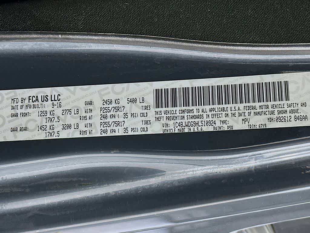 Thumbnail: 2017 Jeep Wrangler - 22