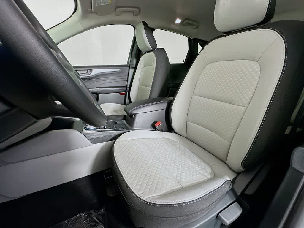 Thumbnail: 2025 Ford Escape - 12