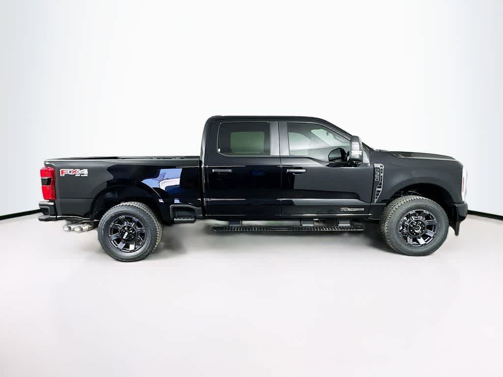 Thumbnail: 2025 Ford F-350 - 25