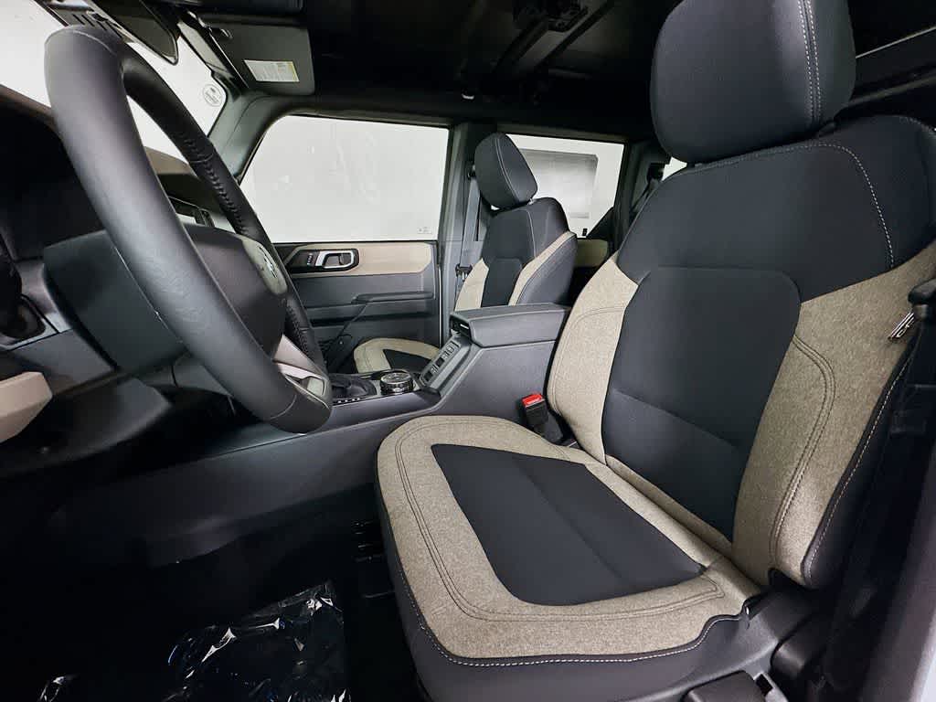 Thumbnail: 2025 Ford Bronco - 12