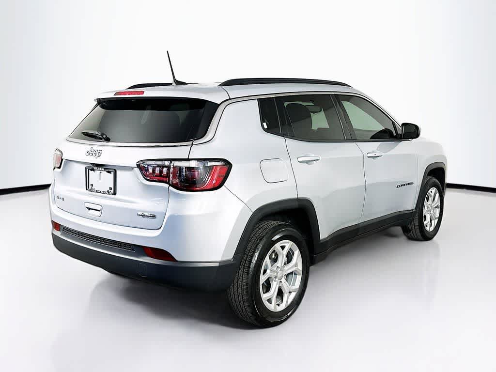 Thumbnail: 2024 Jeep Compass - 25