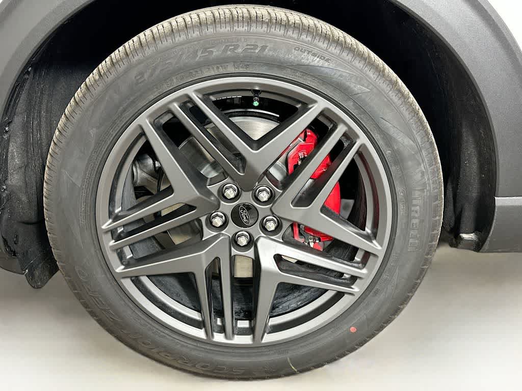 Thumbnail: 2026 Ford Explorer - 7