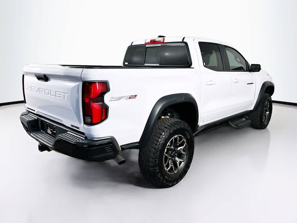 Thumbnail: 2023 Chevrolet Colorado - 24