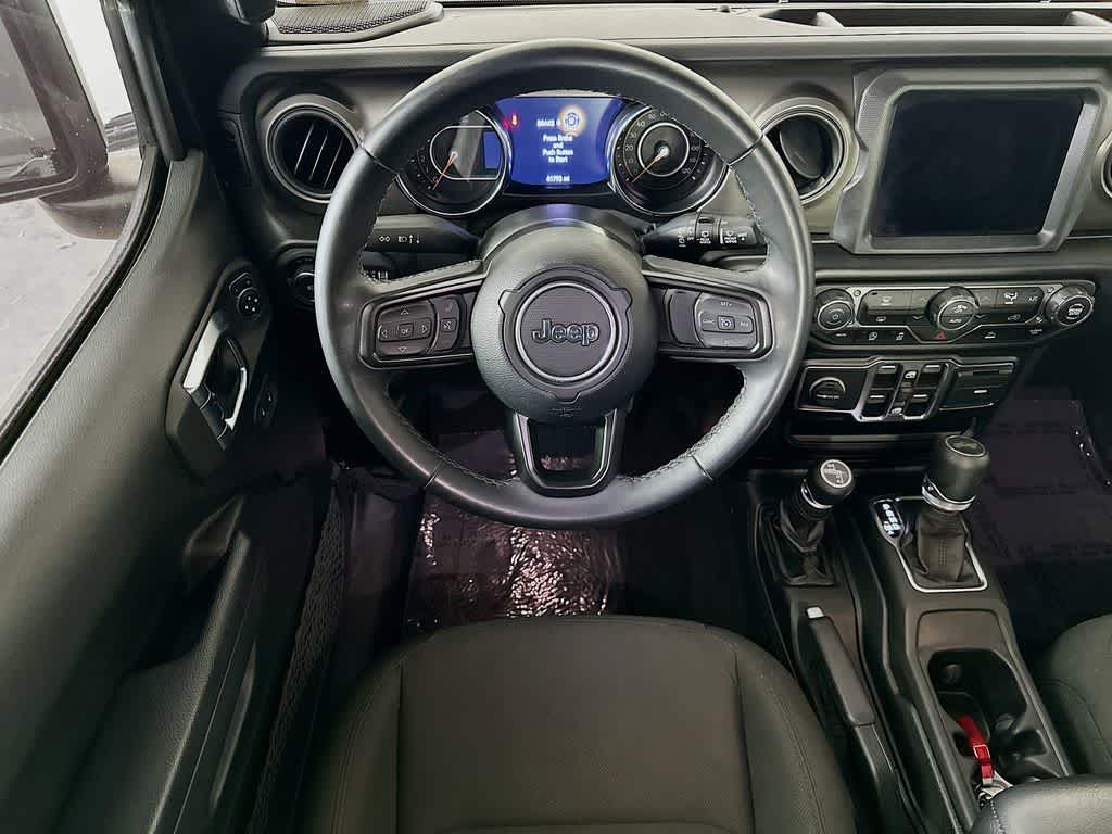 Thumbnail: 2021 Jeep Wrangler - 10
